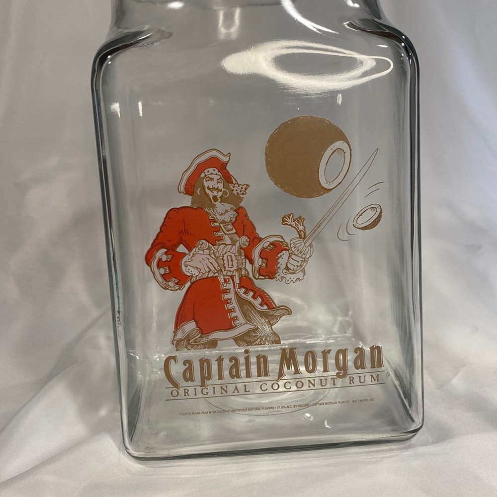 Captain Morgan Glass Container